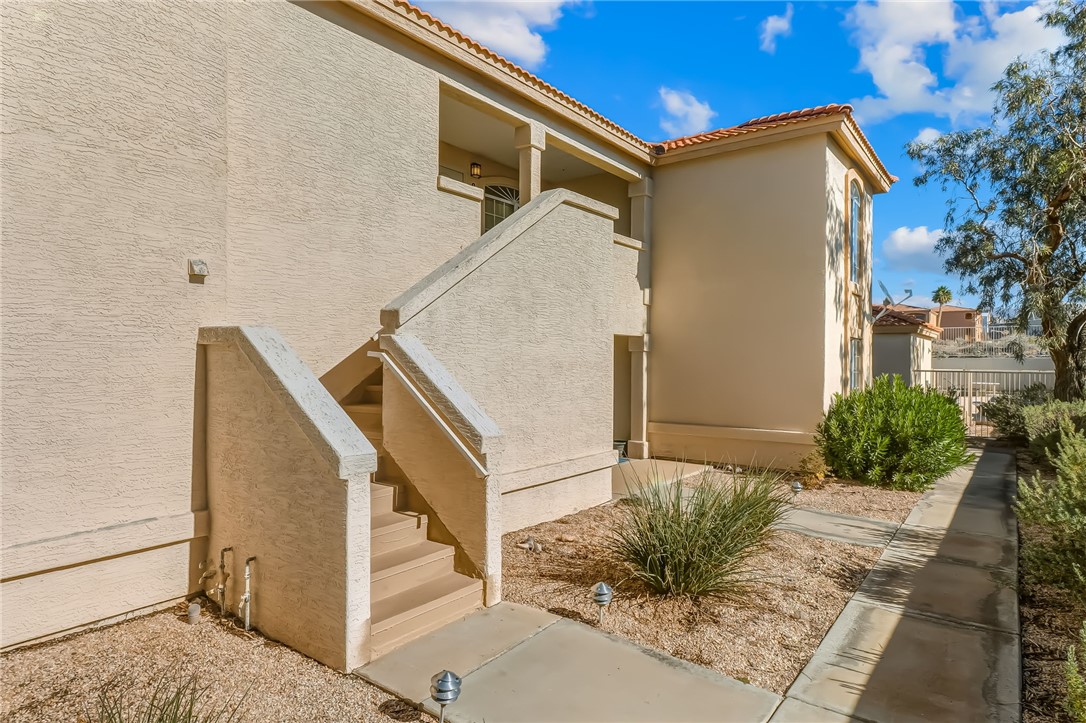 3408 Sun River Road 208