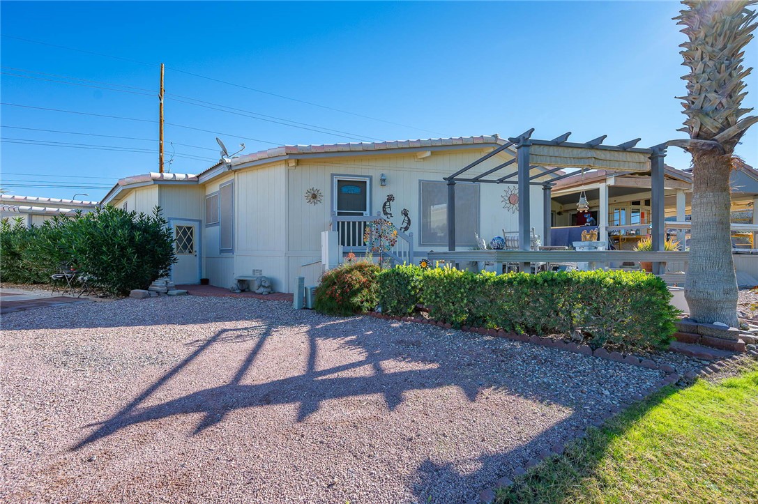 2000 Ramar Road 665