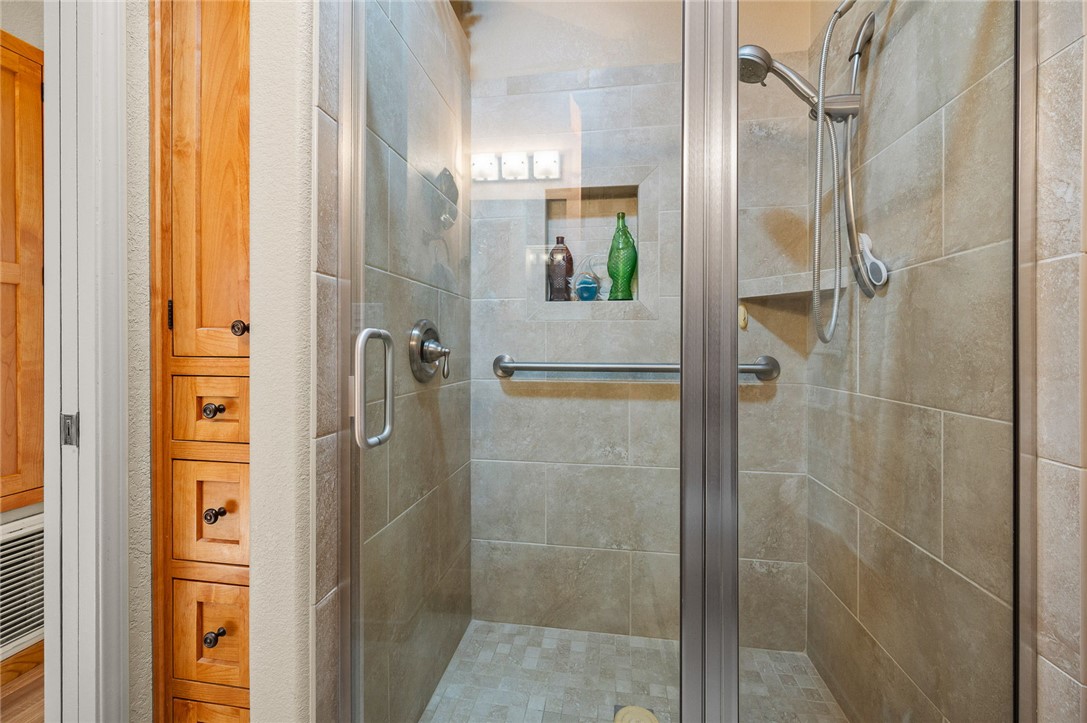 2000 Ramar Road 665