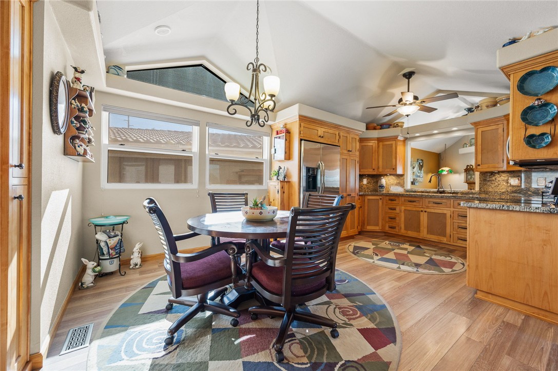 2000 Ramar Road 665