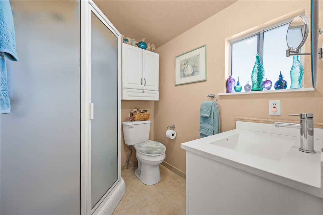 2000 Ramar Road 665