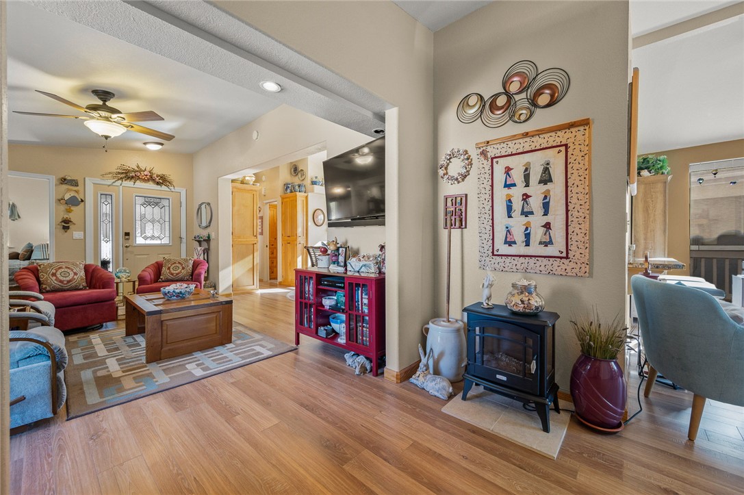2000 Ramar Road 665
