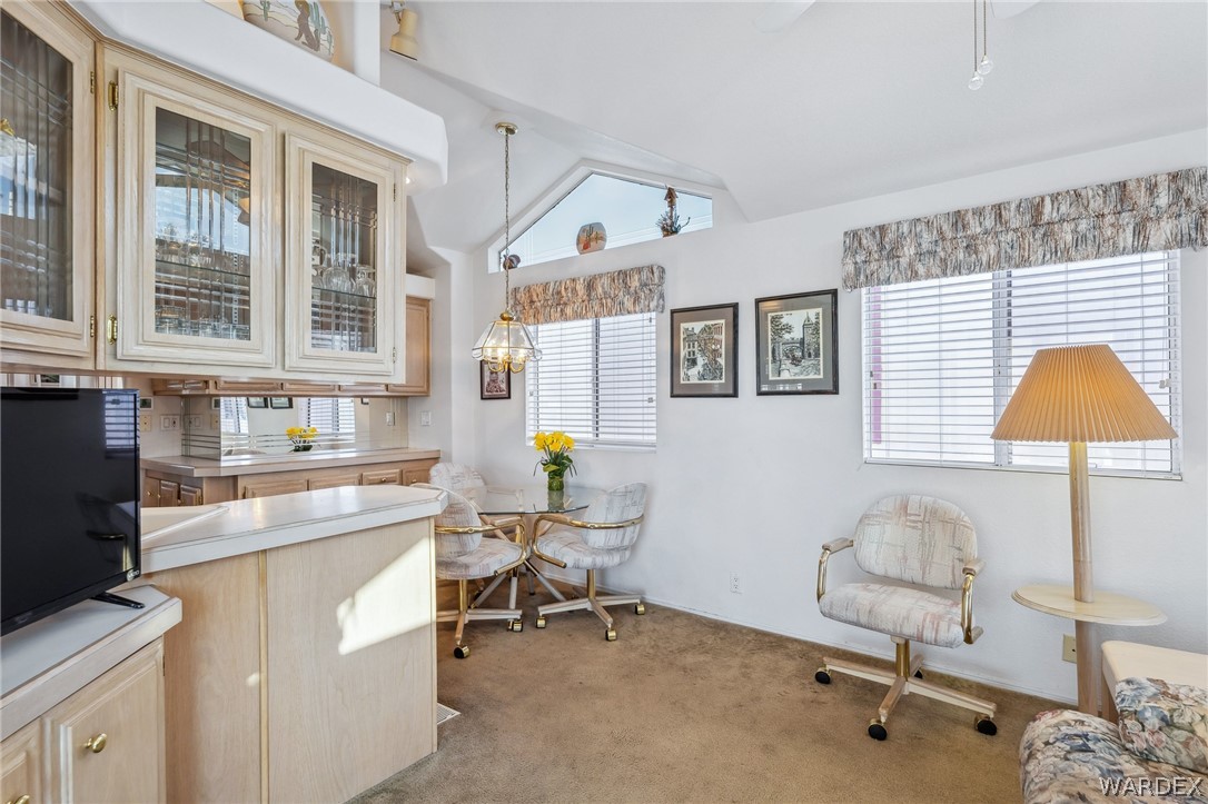 2000 Ramar Road 211