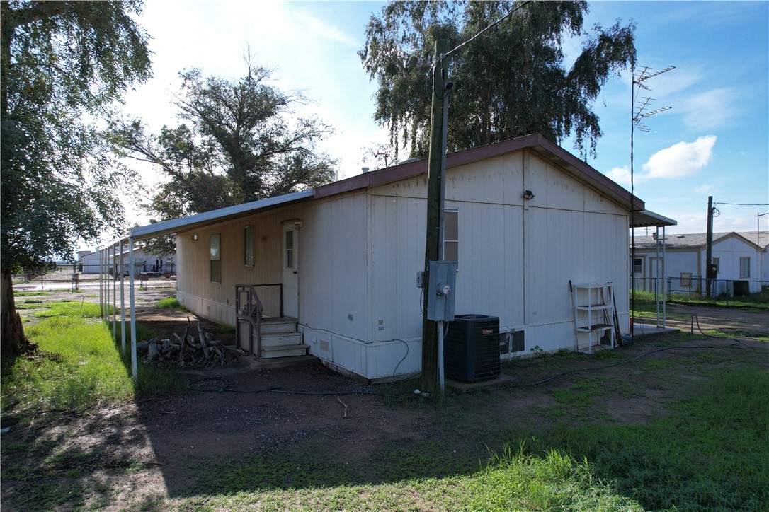2039 E Lone Star Drive