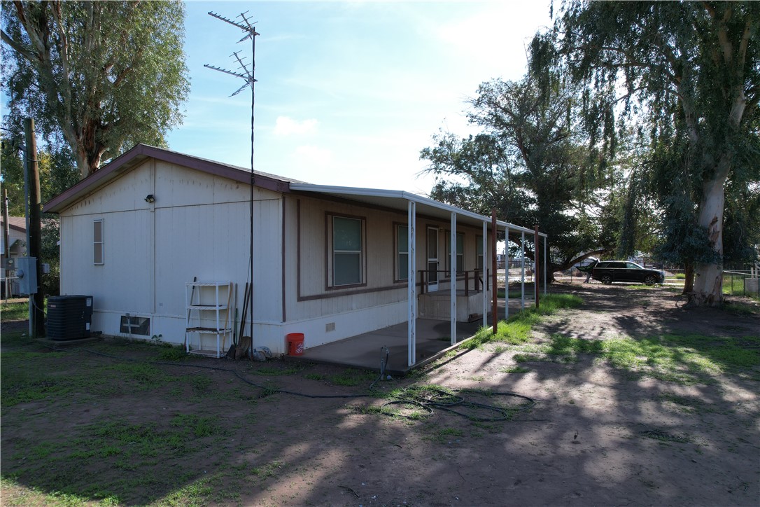 2039 E Lone Star Drive