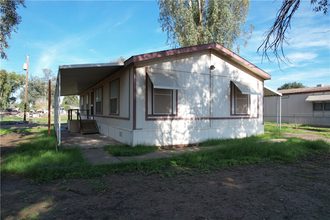 2039 E Lone Star Drive
