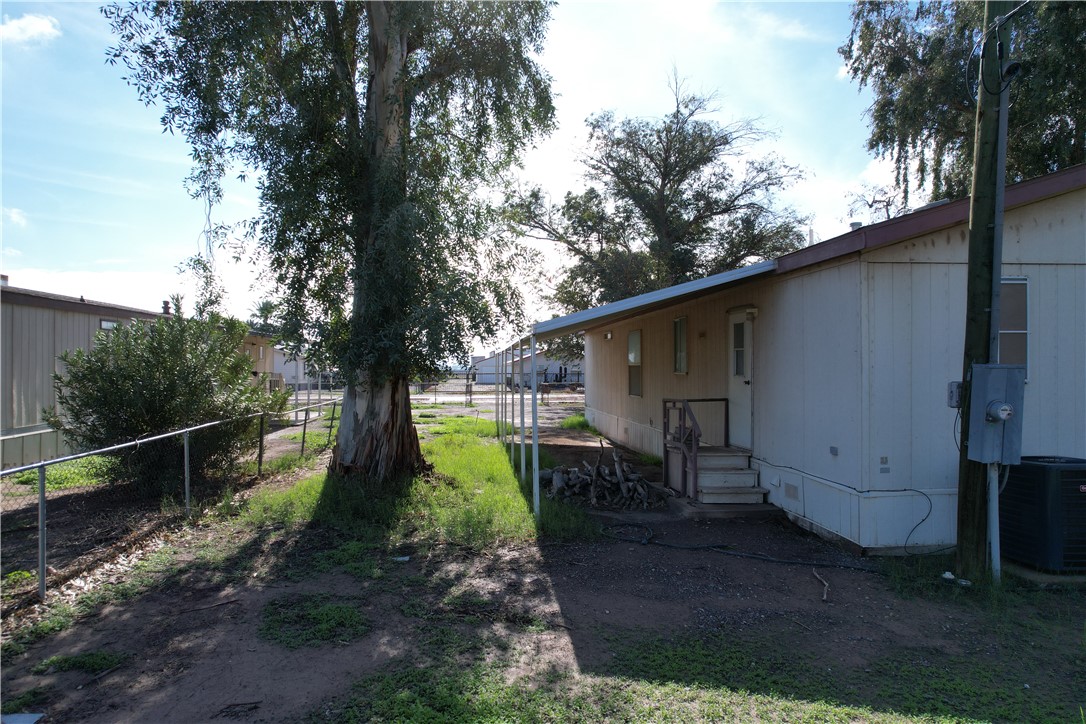 2039 E Lone Star Drive