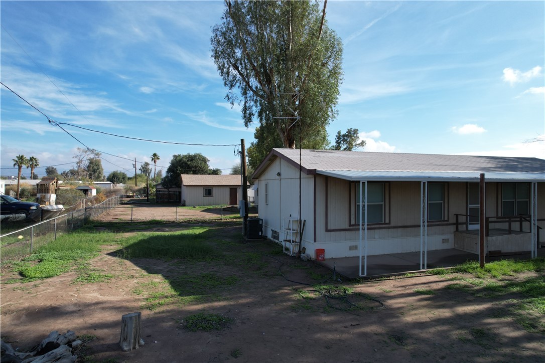 2039 E Lone Star Drive