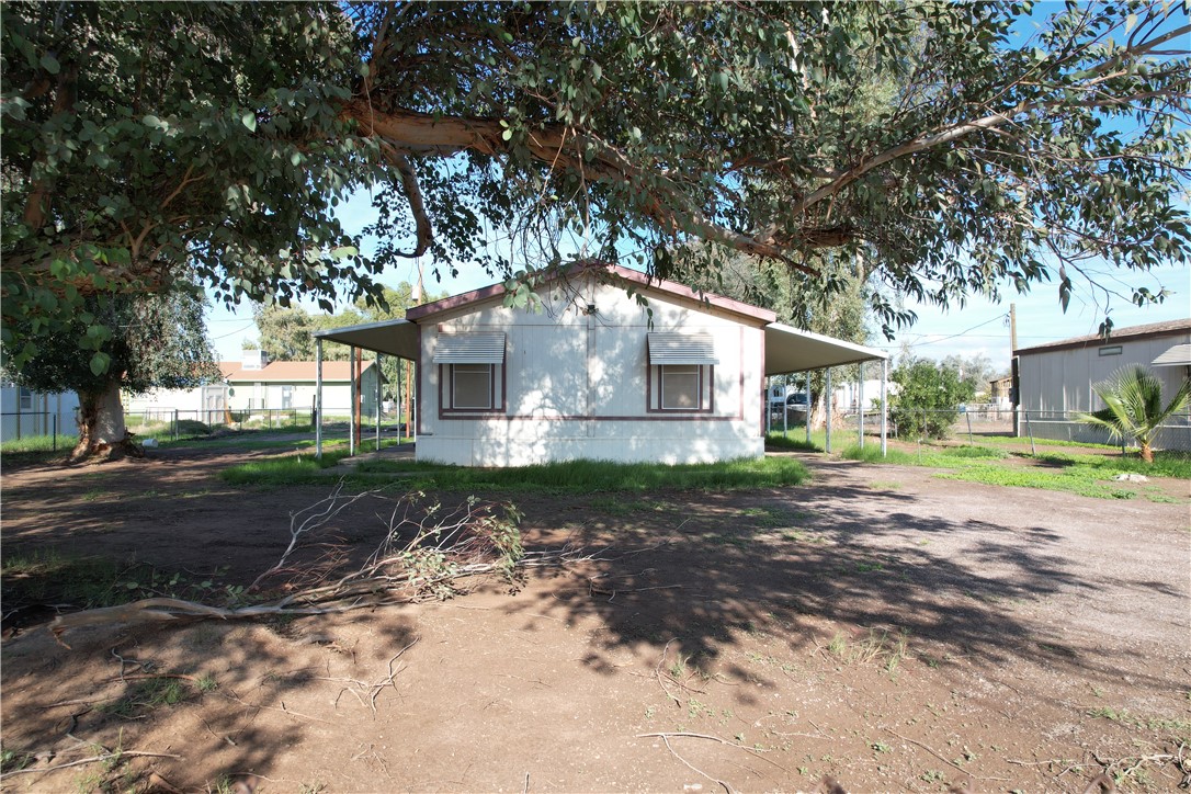 2039 E Lone Star Drive