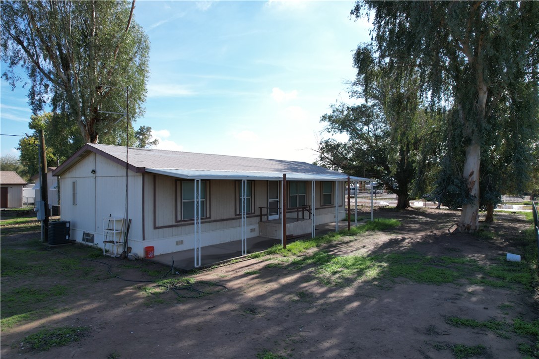 2039 E Lone Star Drive