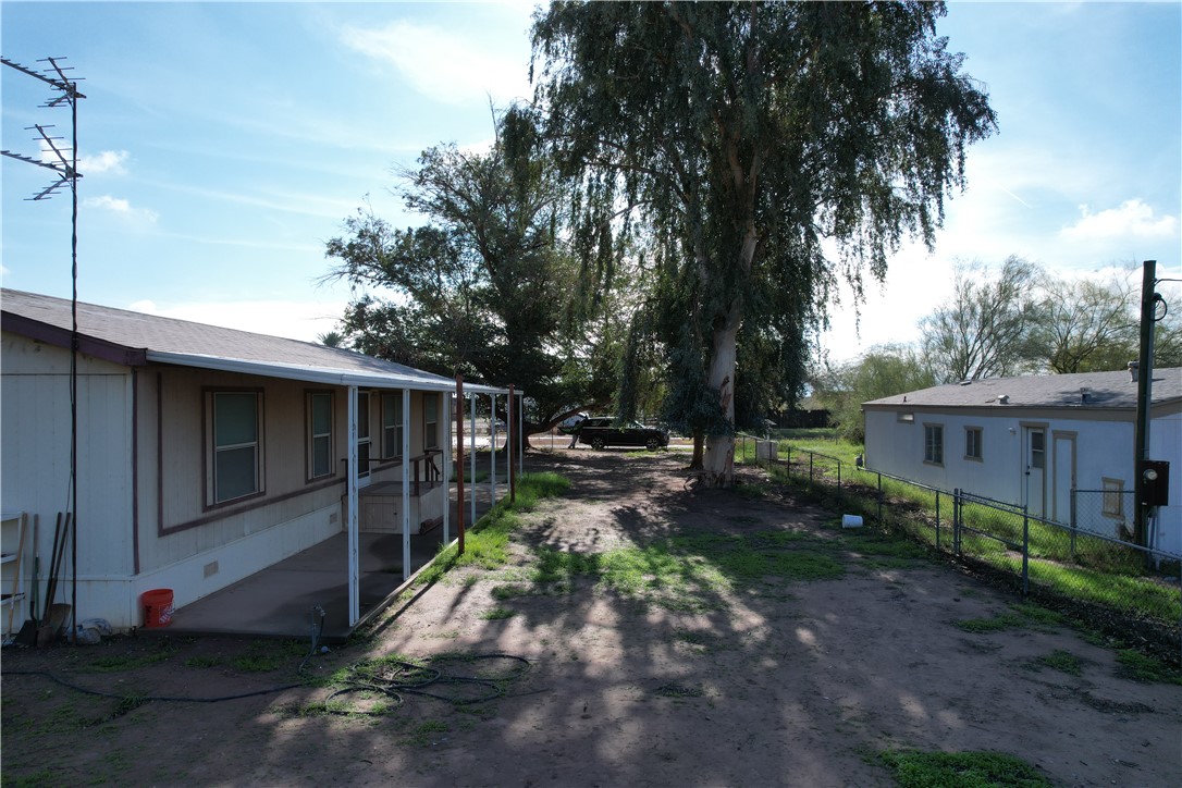 2039 E Lone Star Drive