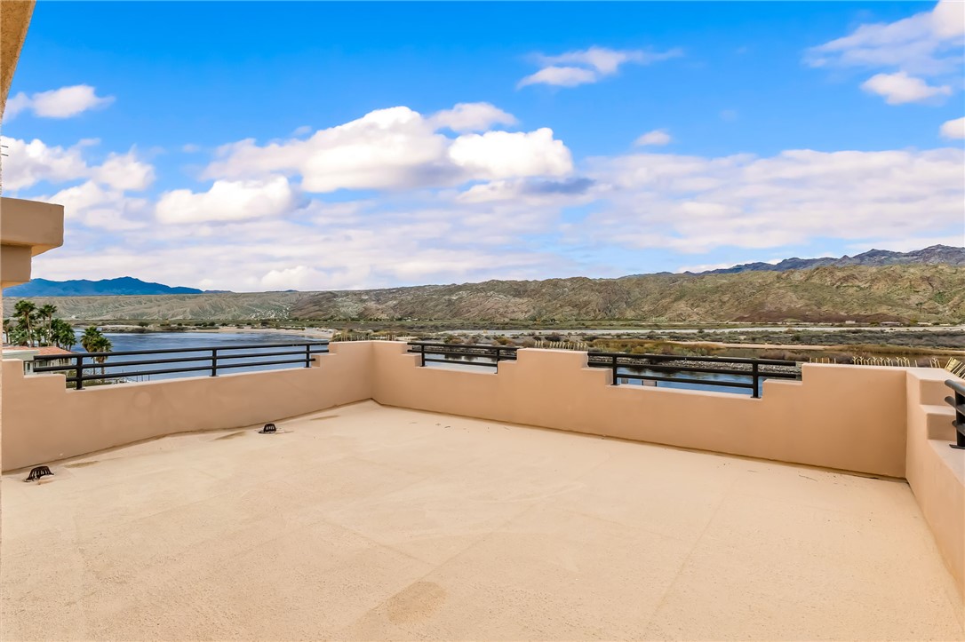 477 Riverfront Drive