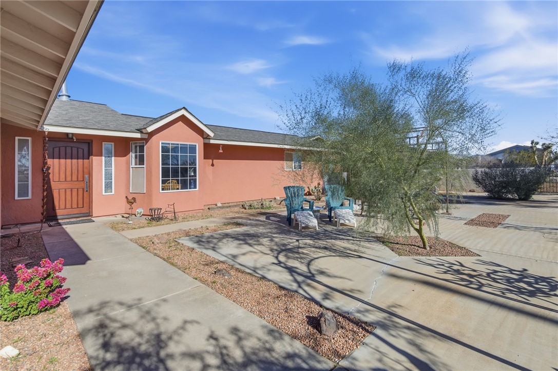 5713 W Crystal Drive