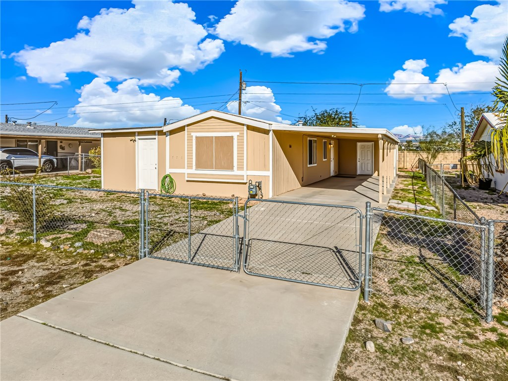 5563 S Topaz Street