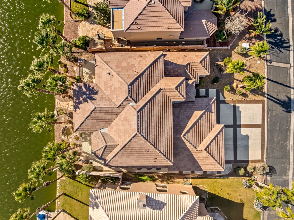 6114 S Los Lagos Circle