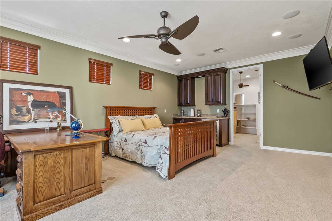 6114 S Los Lagos Circle