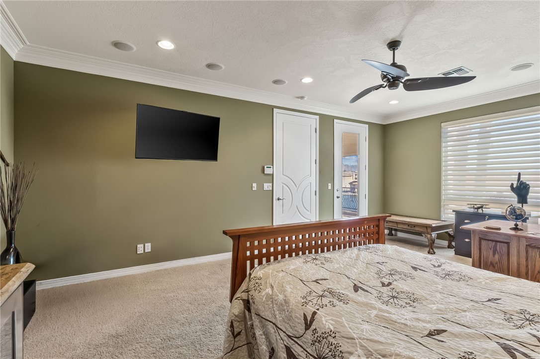 6114 S Los Lagos Circle