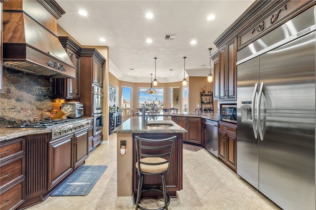 6114 S Los Lagos Circle