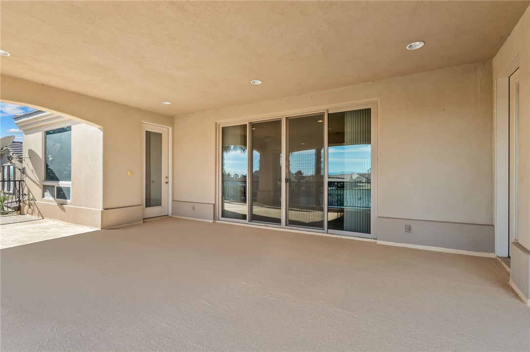 6114 S Los Lagos Circle
