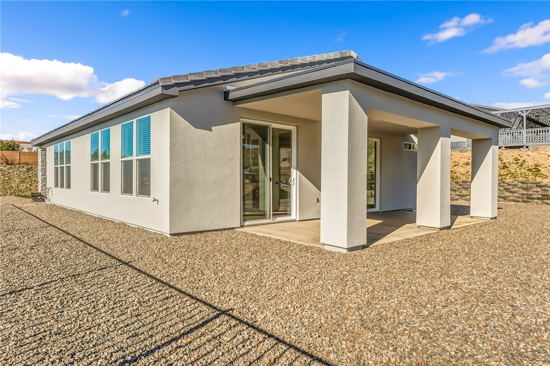 1796 Escalera Dr Drive