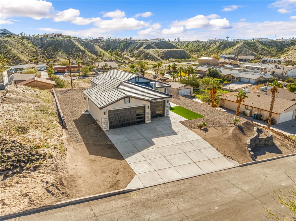 1796 Escalera Dr Drive
