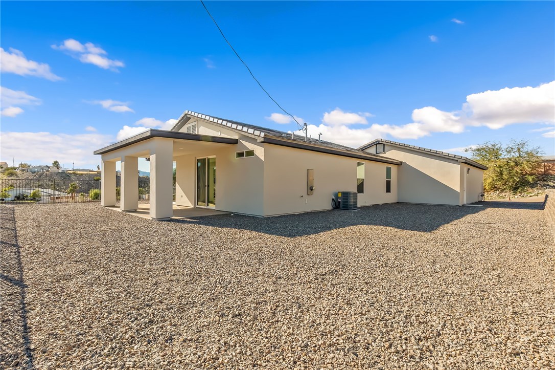 1796 Escalera Dr Drive