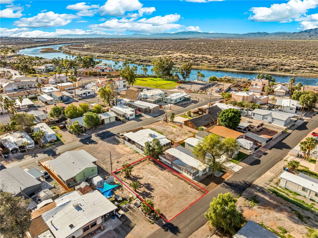 1190 Linda Vista