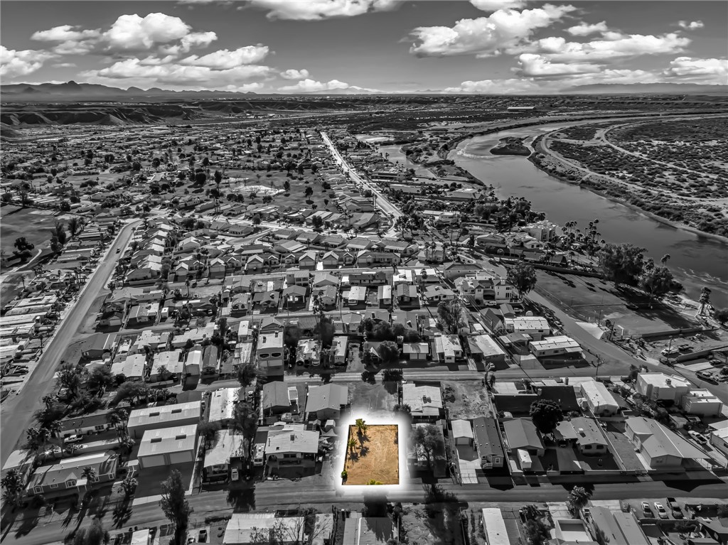 1190 Linda Vista