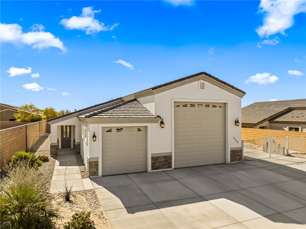 2542 E Alterna Drive