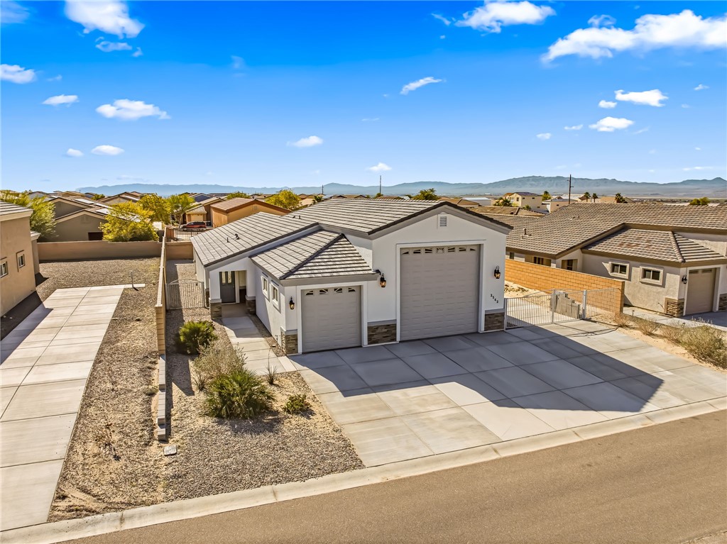 2542 E Alterna Drive