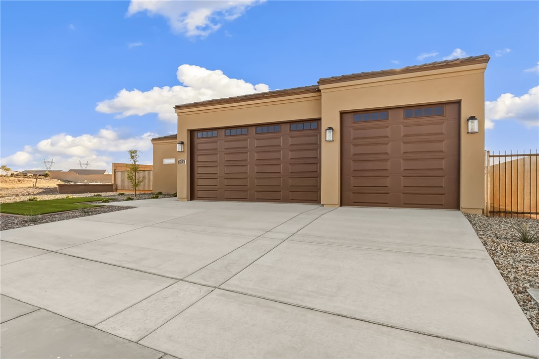 971 Athens Court