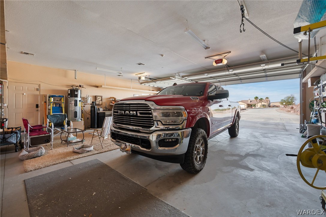 1748 Havasupai Drive