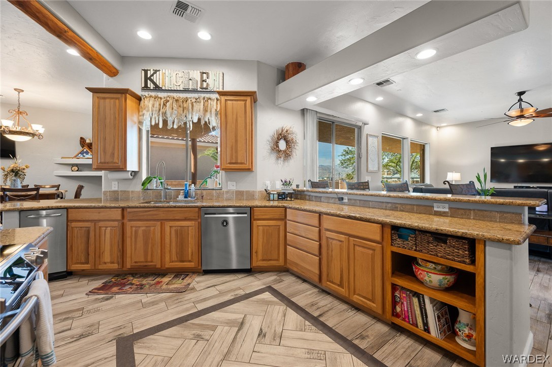 1748 Havasupai Drive