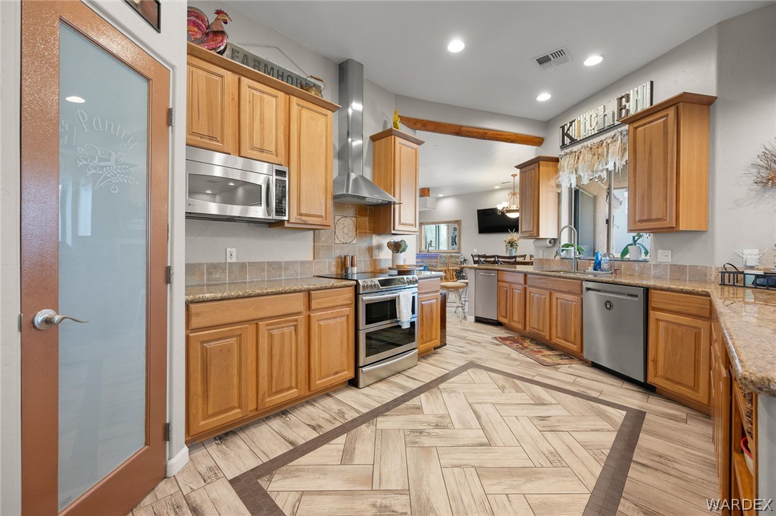 1748 Havasupai Drive