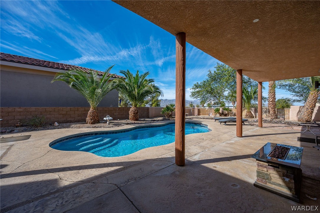 1748 Havasupai Drive