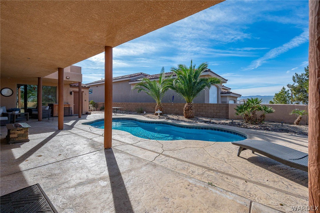 1748 Havasupai Drive