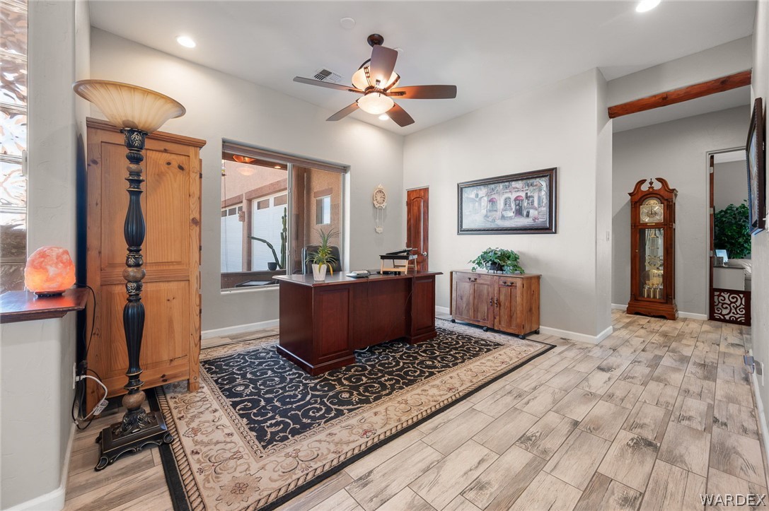 1748 Havasupai Drive