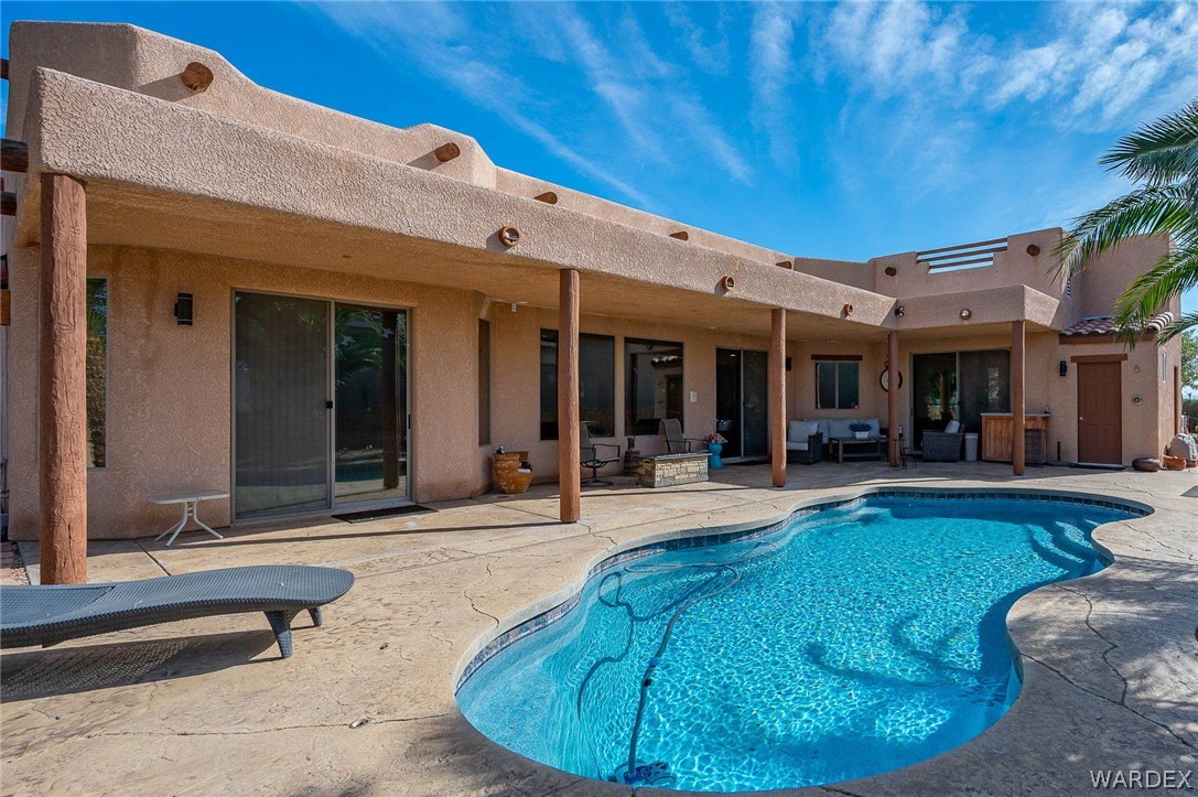 1748 Havasupai Drive