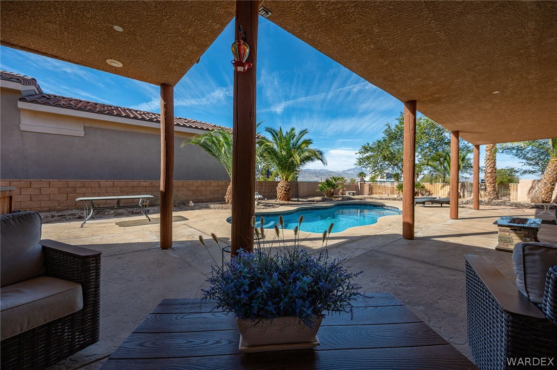 1748 Havasupai Drive