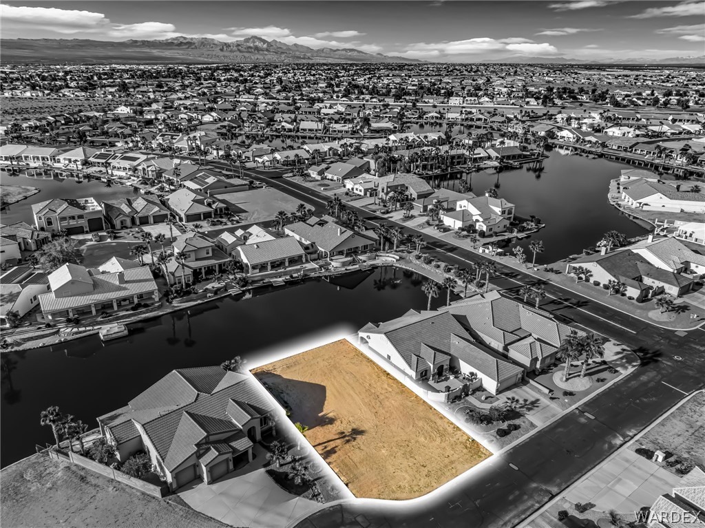 6175 S Los Lagos Bay