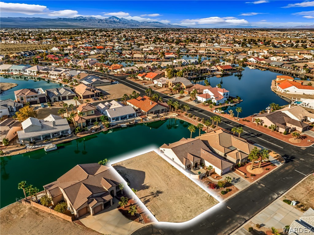 6175 S Los Lagos Bay