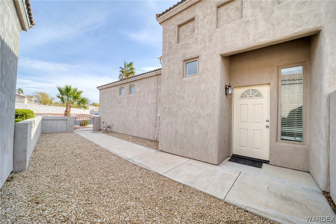 1045 Bella Luna Drive