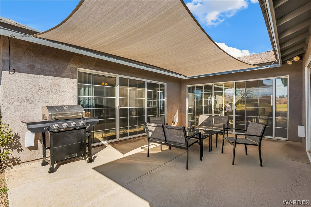 1236 Country Club Cove