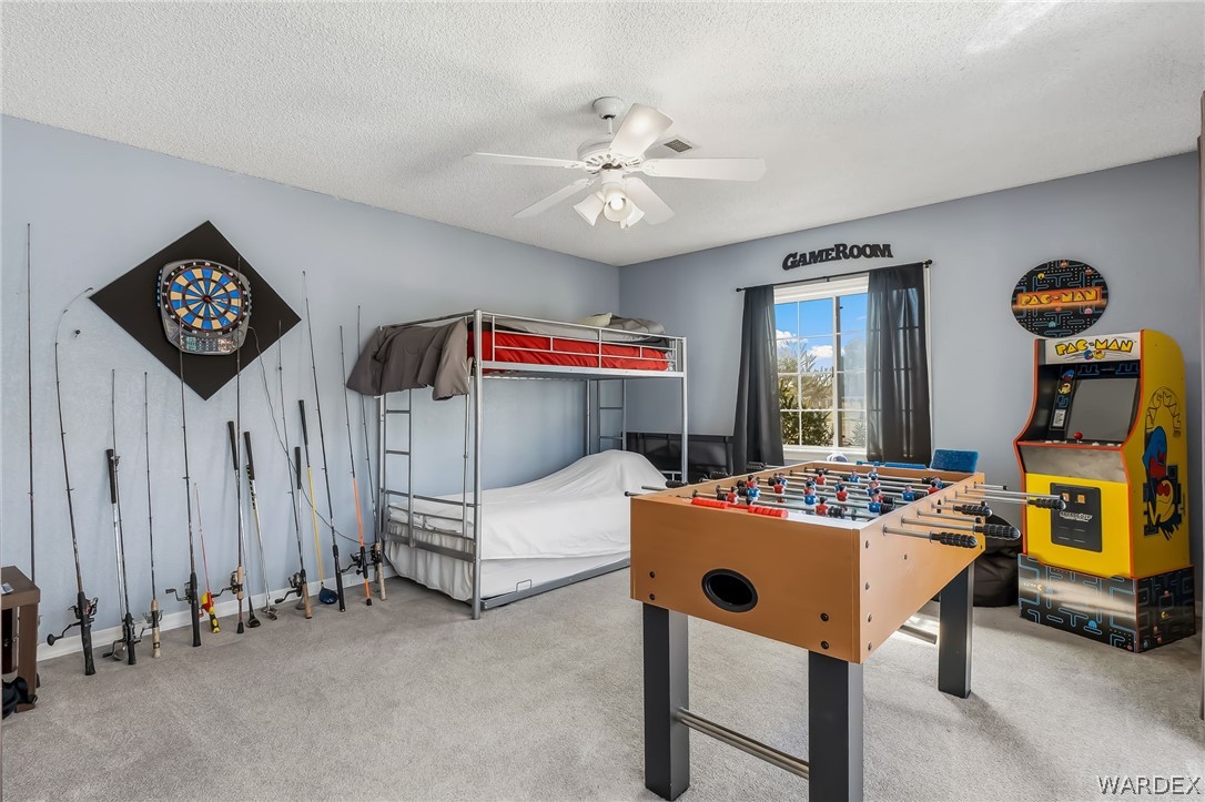 1236 Country Club Cove