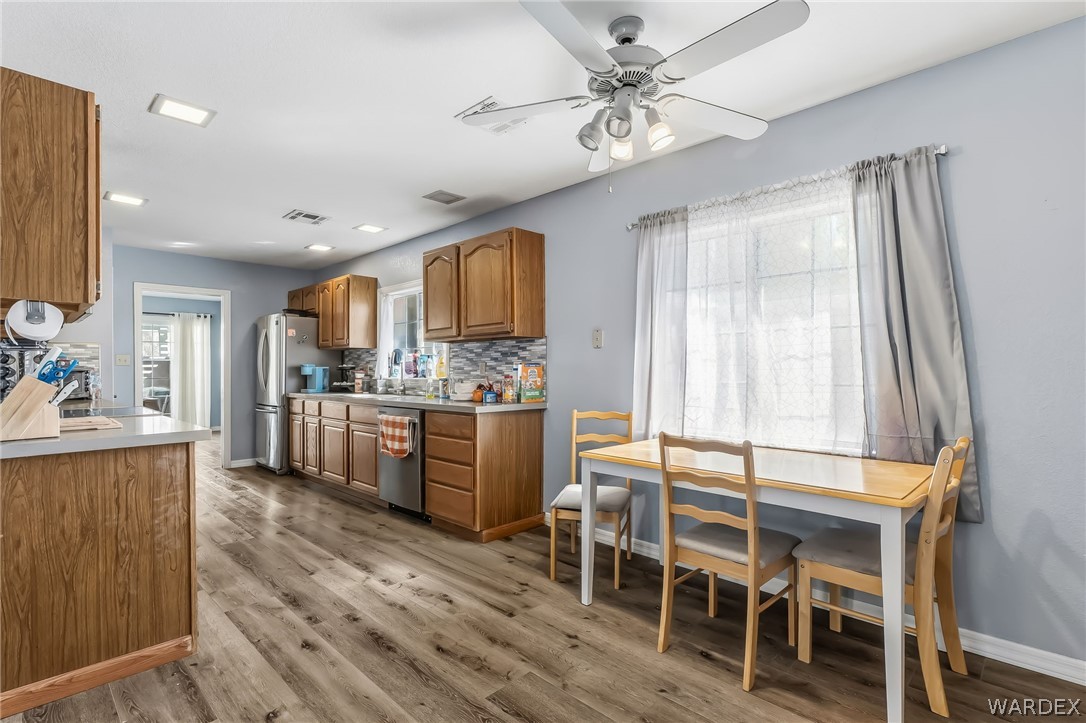 1236 Country Club Cove