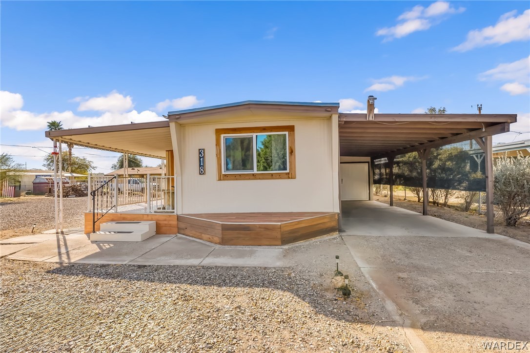 318 Riverwood Lane