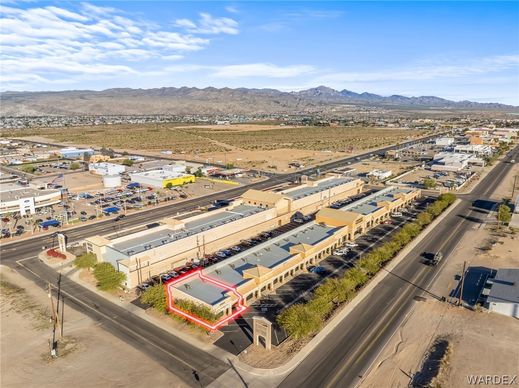 2585 Miracle Mile #128 - 129