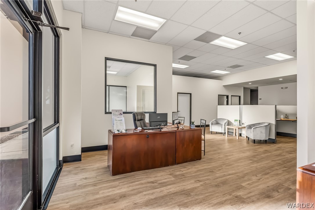 2585 Miracle Mile #128 - 129