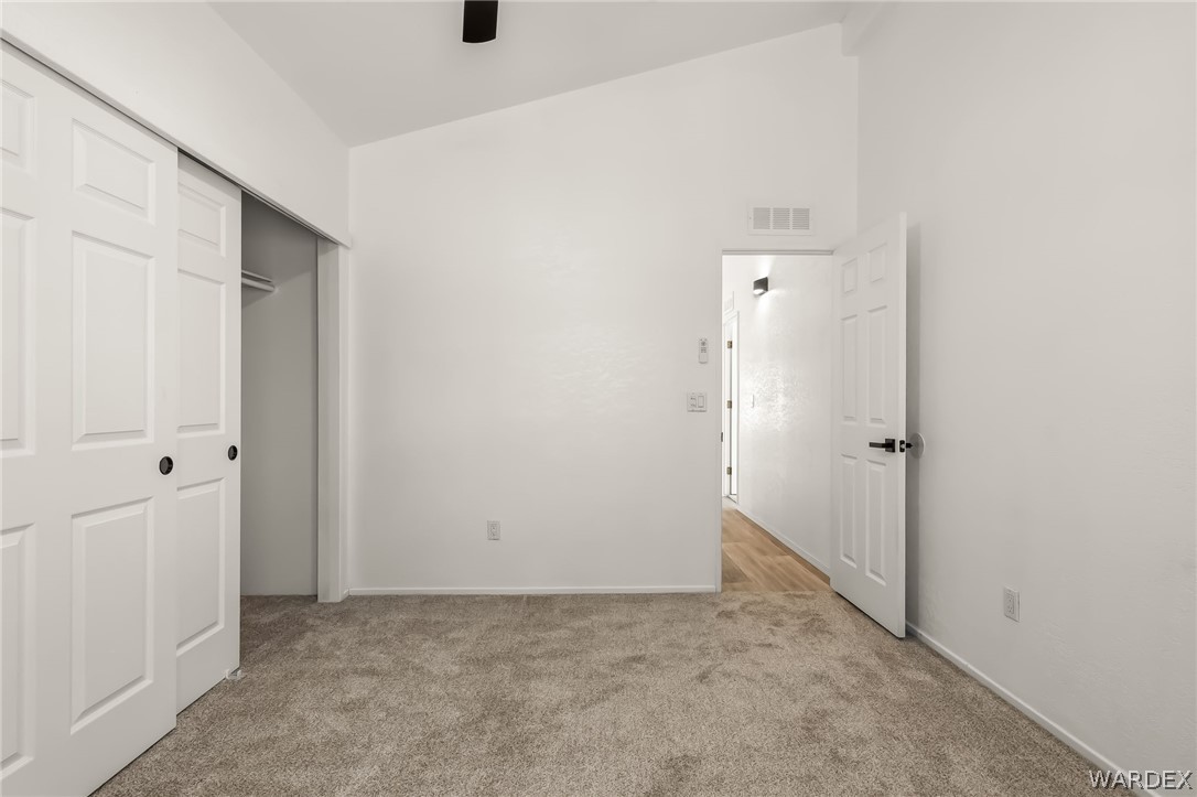 2612 E Sunrise Vista Boulevard