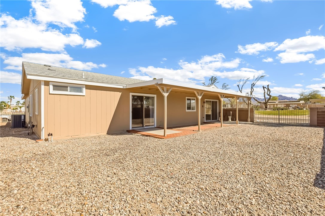 2612 E Sunrise Vista Boulevard
